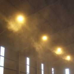 Humidifying with Fog